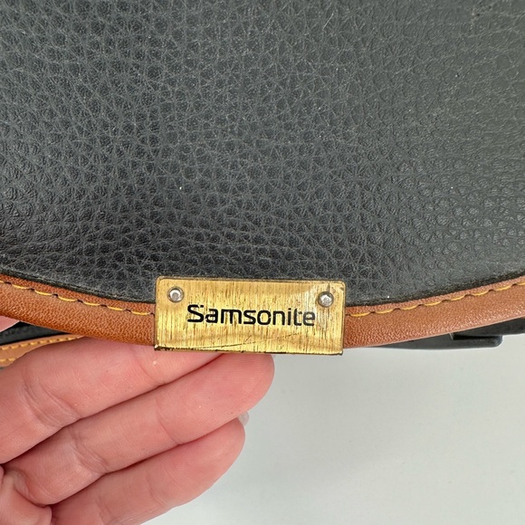 Samsonite Black And‎ Brown Briefcase Lock And Key - Picture 7 of 9